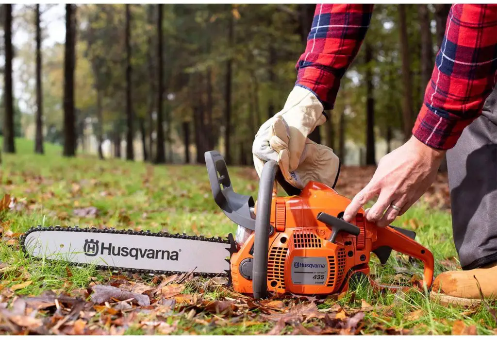 Husqvarna 16 Inch 435e II Gas Chainsaw