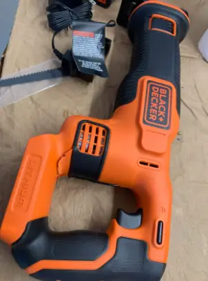 BLACK+DECKER BDCR20C - Best Cordless Reciprocating Saw Review