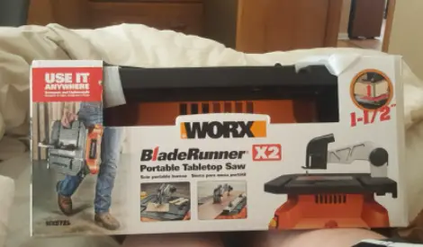 Box of a Worx WX572L 5.5 Amp Portable Electric Table Top Saw