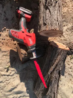 Cutting Wood With Milwaukee 2625-20 M18 Cordless Reciprocating Saw
